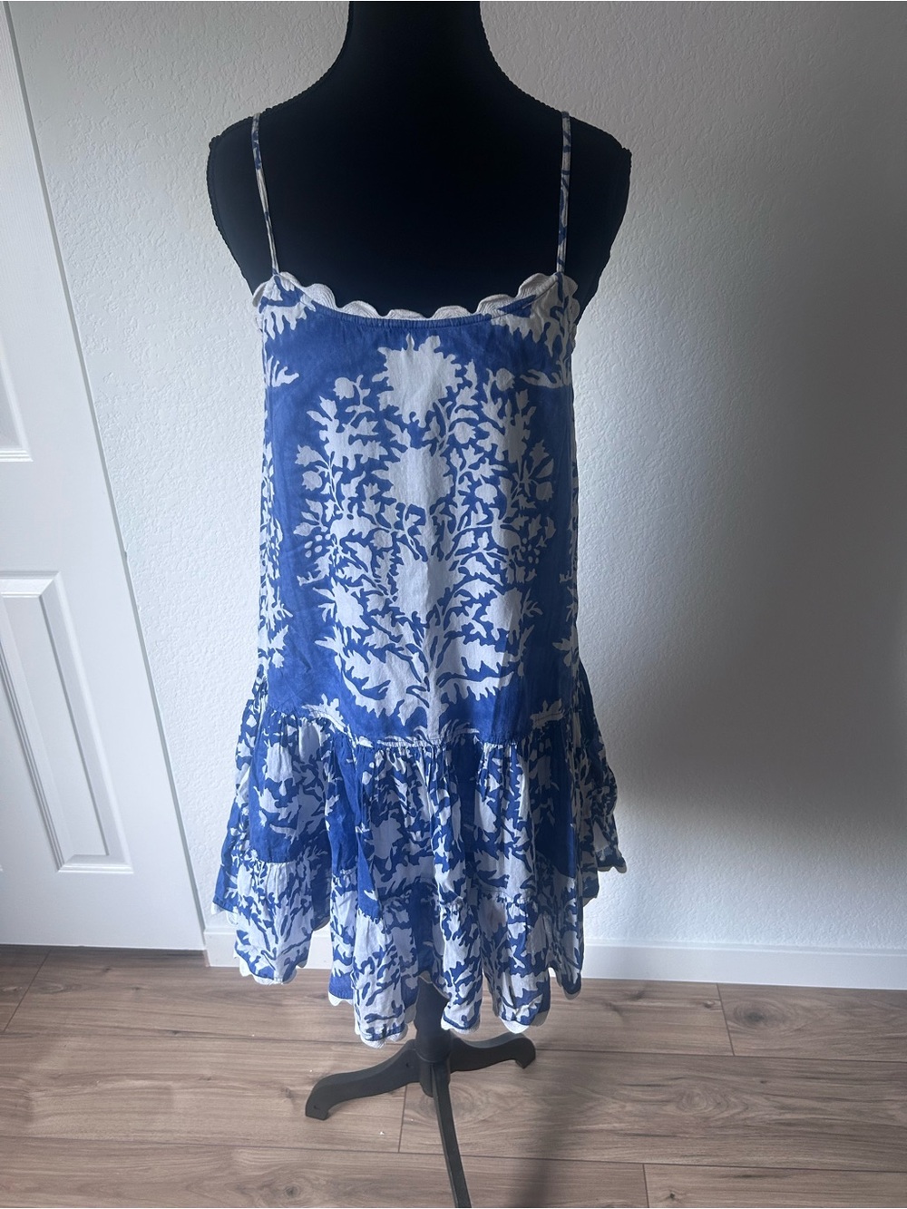 Juliet Dunn LondonBlue White Floral Spaghetti Strap Sundress Drop Waist Cottage